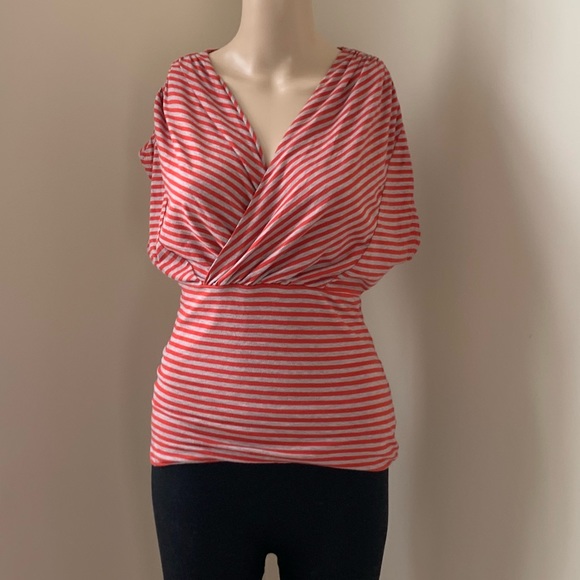 Anthropologie Postmark Drape & Twist Top Medium - Picture 2 of 8